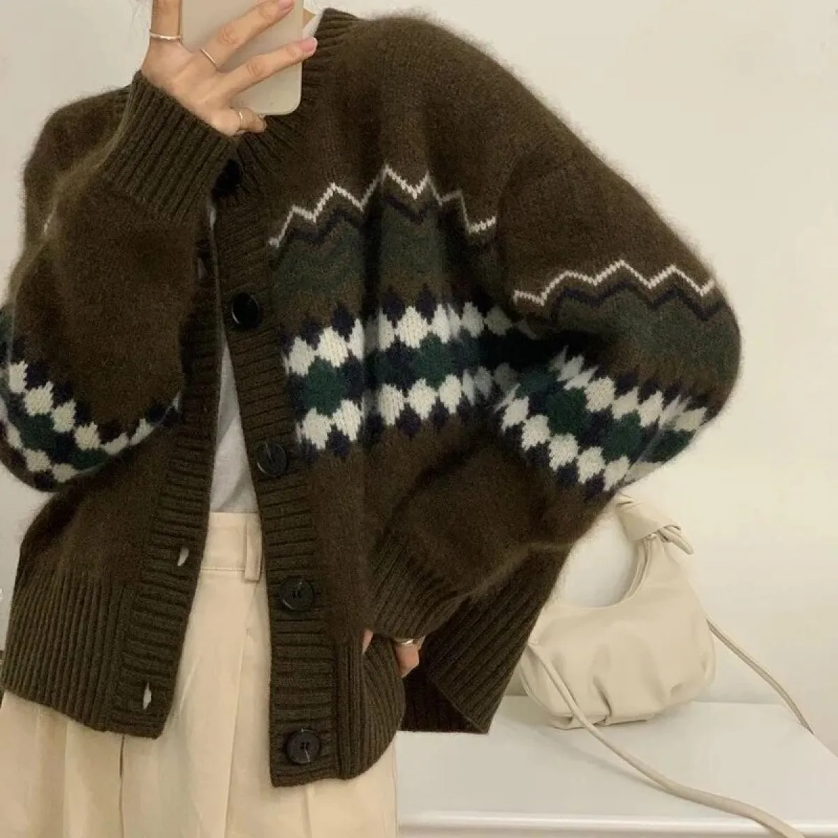 2024 autunno nuovo cardigan lavorato a maglia cappotto corto da donna maglione jacquard abbigliamento ampio girocollo morbido to