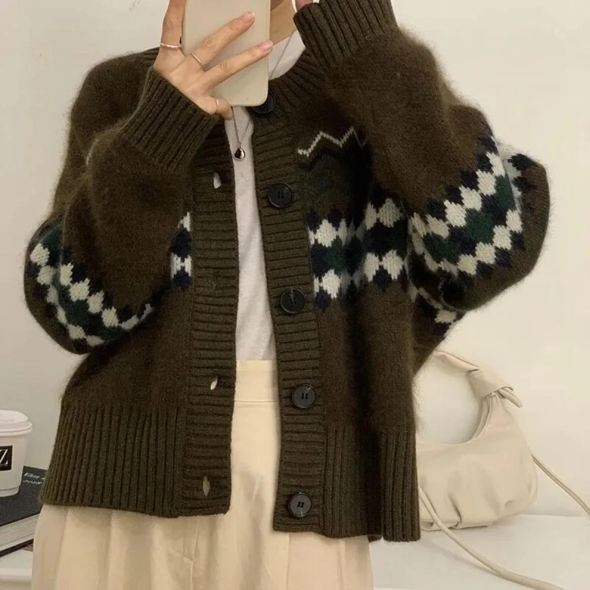 2024 autunno nuovo cardigan lavorato a maglia cappotto corto da donna maglione jacquard abbigliamento ampio girocollo morbido to