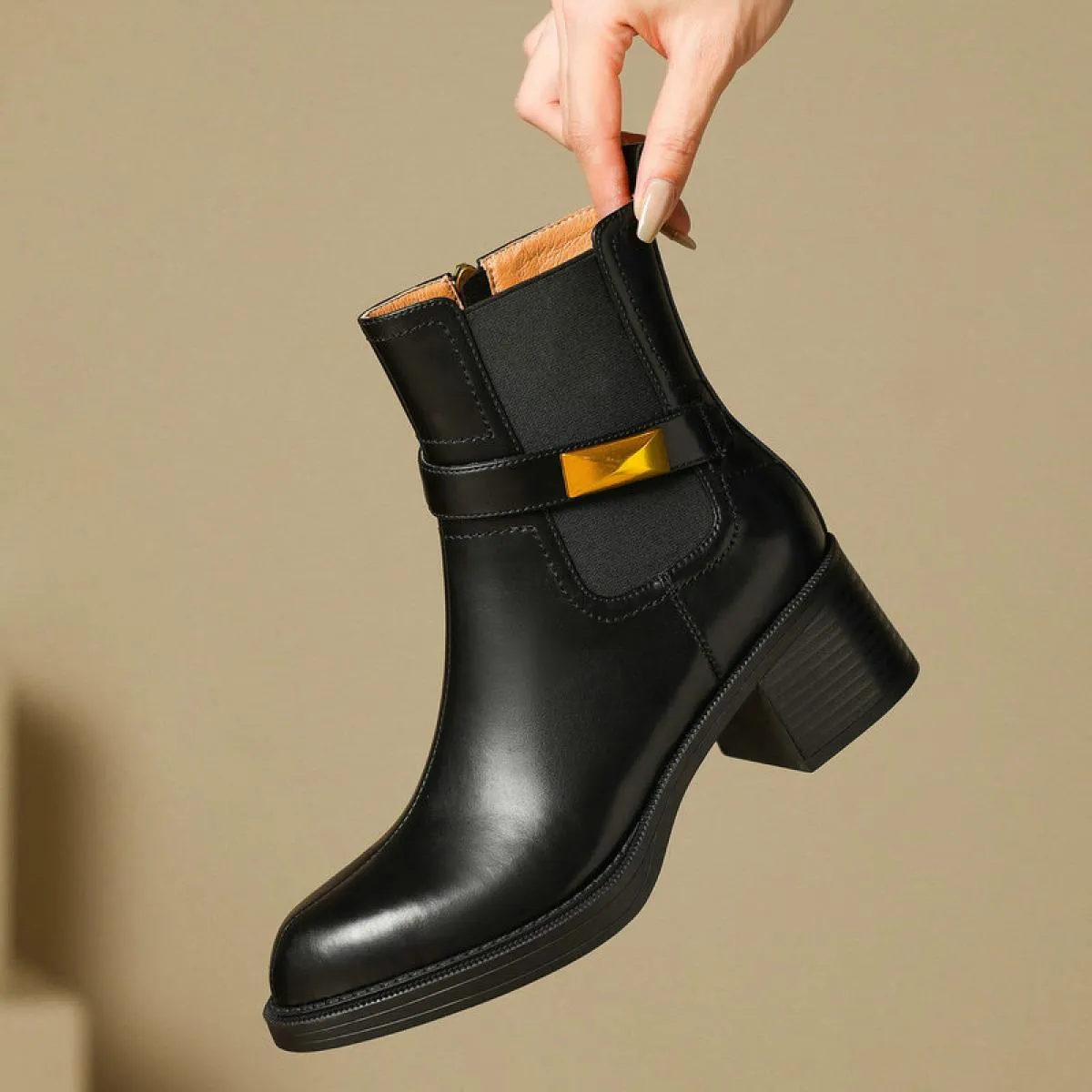 2024 Donne Spesse Tacchi Alti Stivaletti Punta Arrotondata Scarpe di Pelle Genuina Donna Autunno Inverno Concise Taglia 34 40