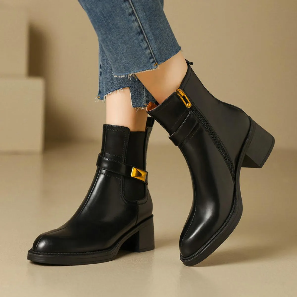 2024 Donne Spesse Tacchi Alti Stivaletti Punta Arrotondata Scarpe di Pelle Genuina Donna Autunno Inverno Concise Taglia 34 40