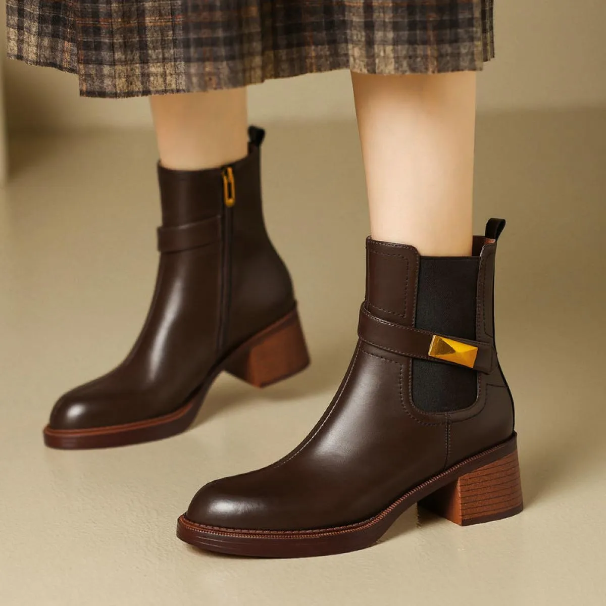 2024 Donne Spesse Tacchi Alti Stivaletti Punta Arrotondata Scarpe di Pelle Genuina Donna Autunno Inverno Concise Taglia 34 40