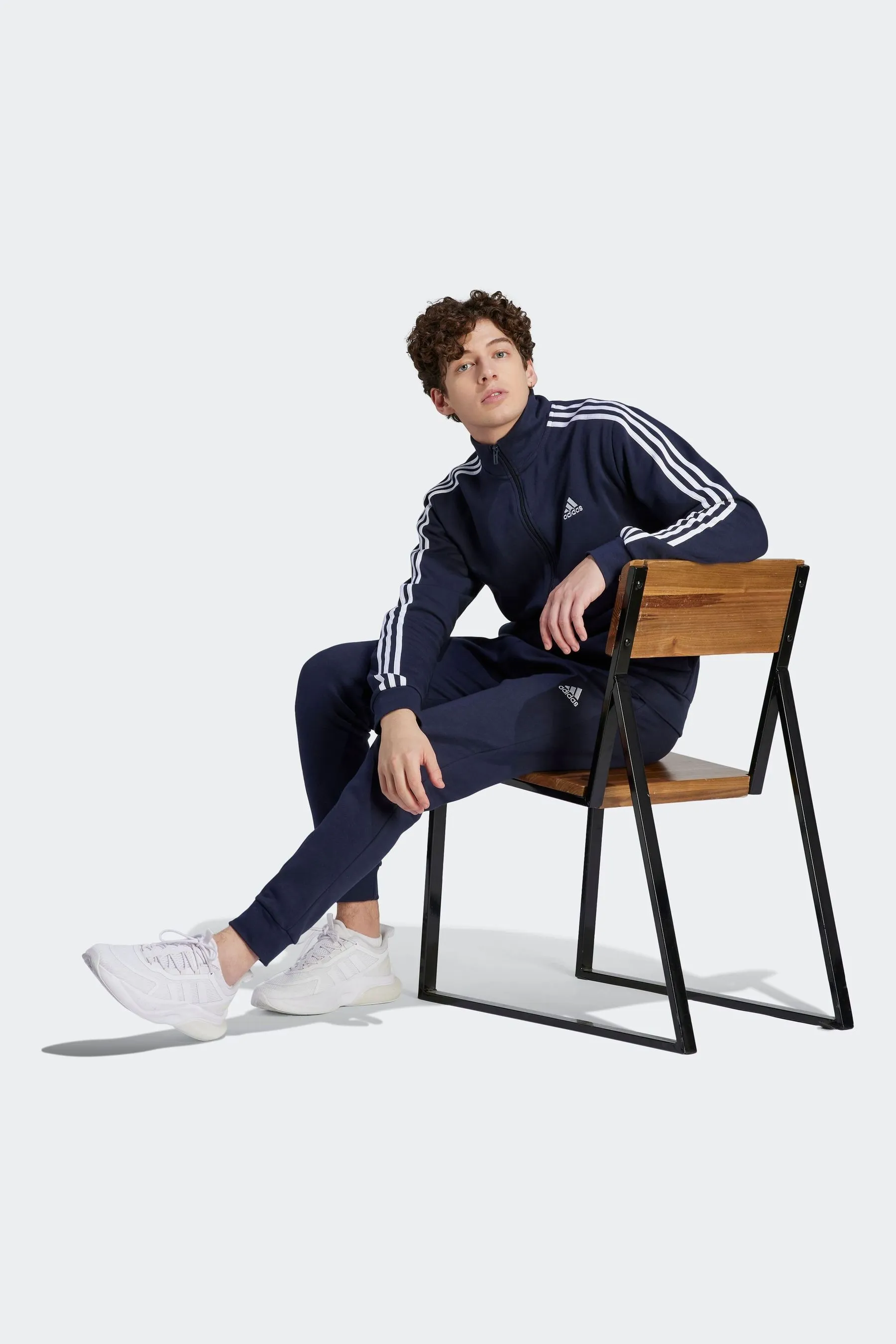 Adidas Tuta basic in pile con 3 strisce