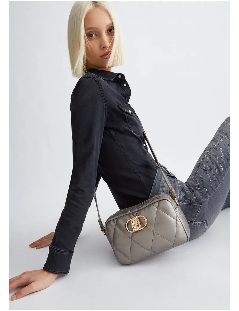 AF3251 ECS CAMERA CASE THILINI LIU JO