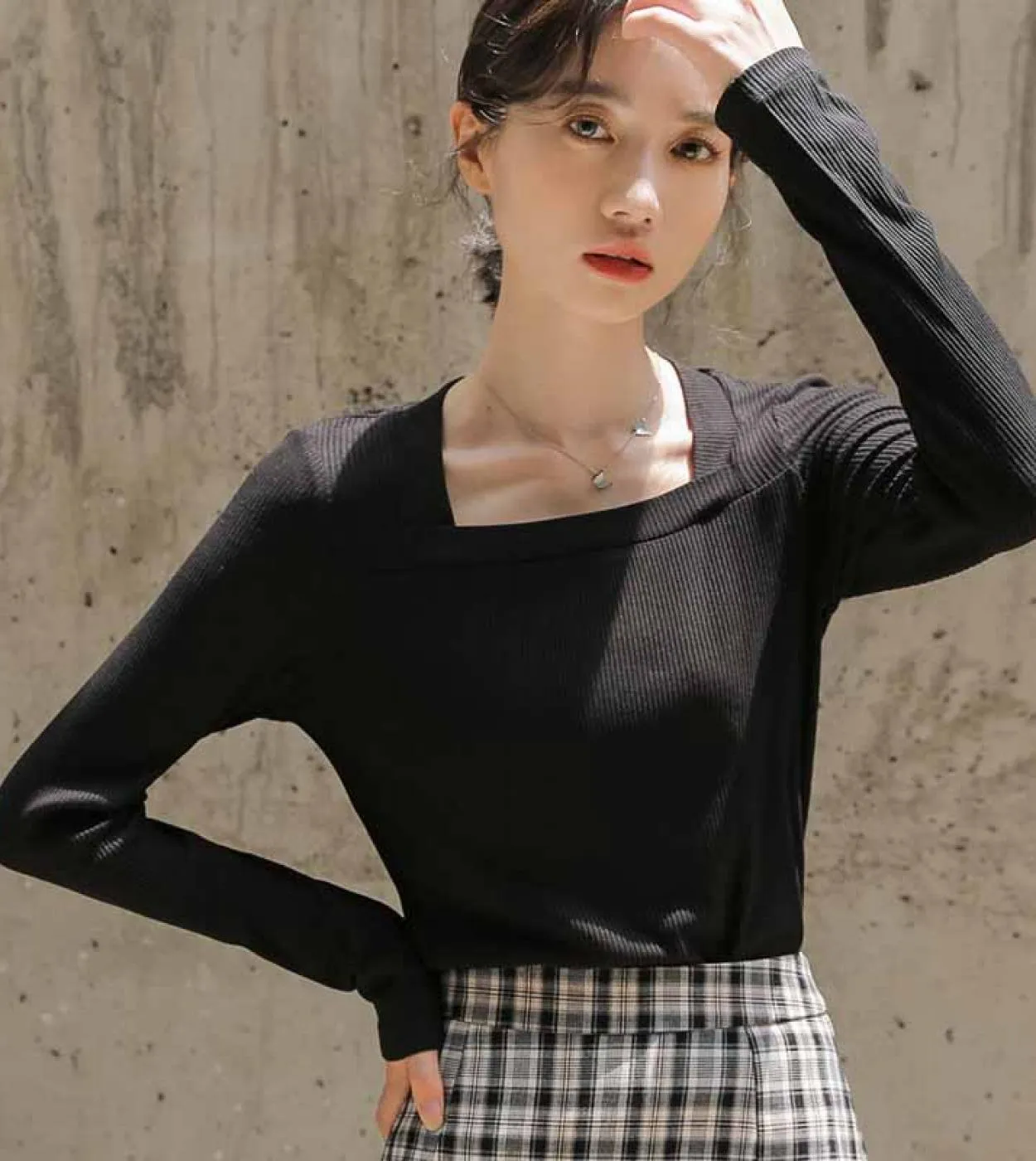Autunno Solido Pullover Camicie Donna Francese Retro Slim Fit Colletto quadrato Manica lunga Maglione lavorato a maglia Camicett