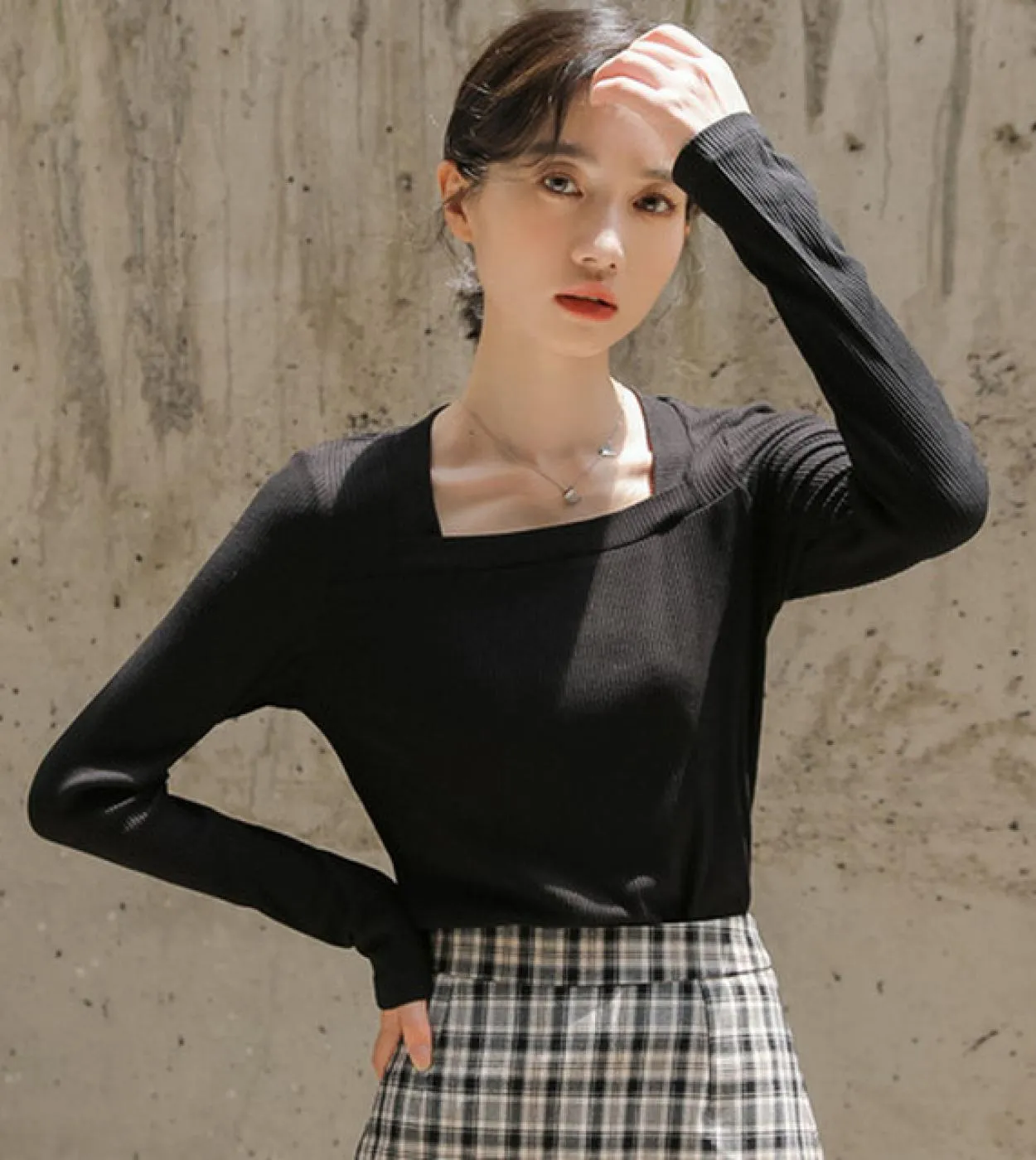 Autunno Solido Pullover Camicie Donna Francese Retro Slim Fit Colletto quadrato Manica lunga Maglione lavorato a maglia Camicett