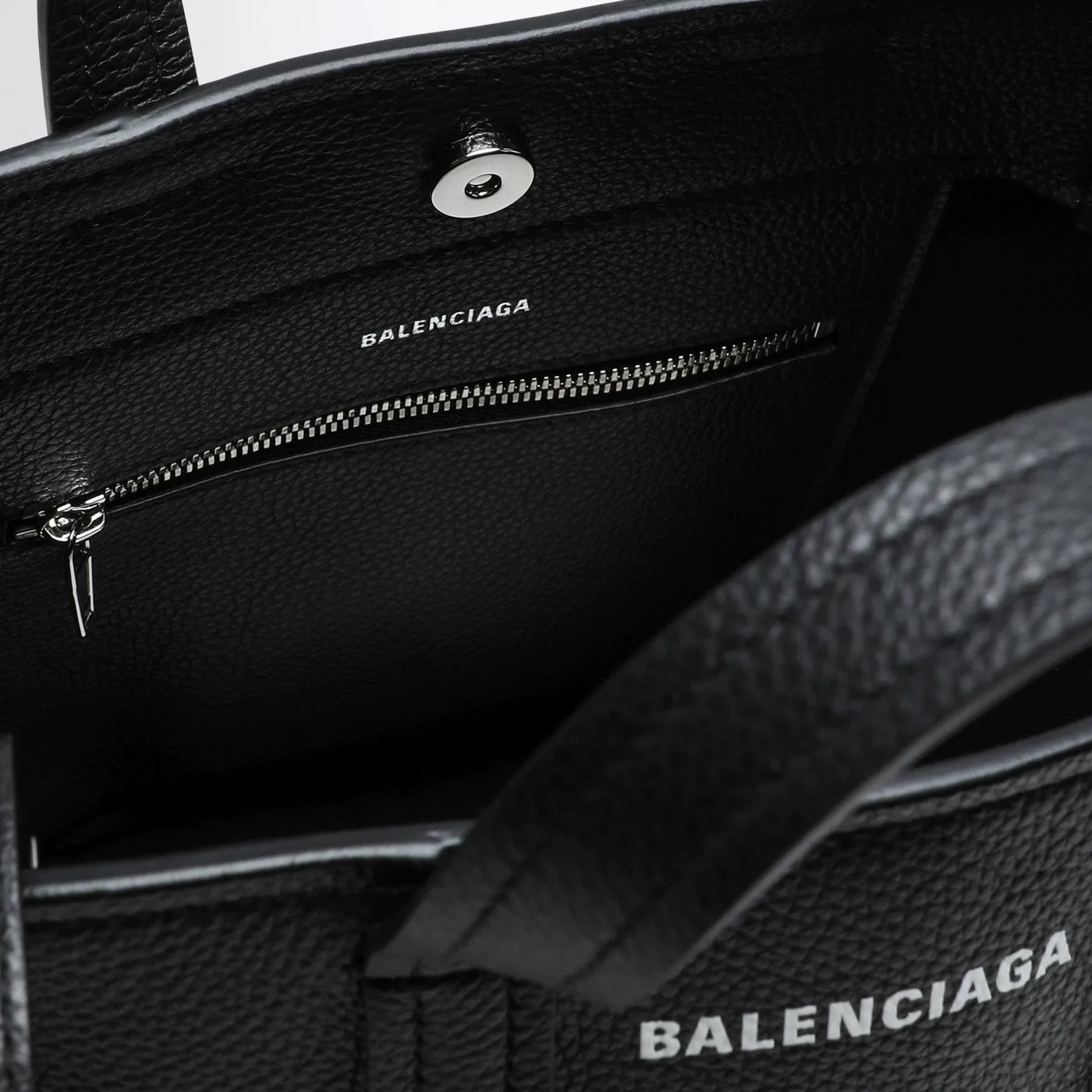 Balenciaga nero ogni giorno Xs Tote nord del sud