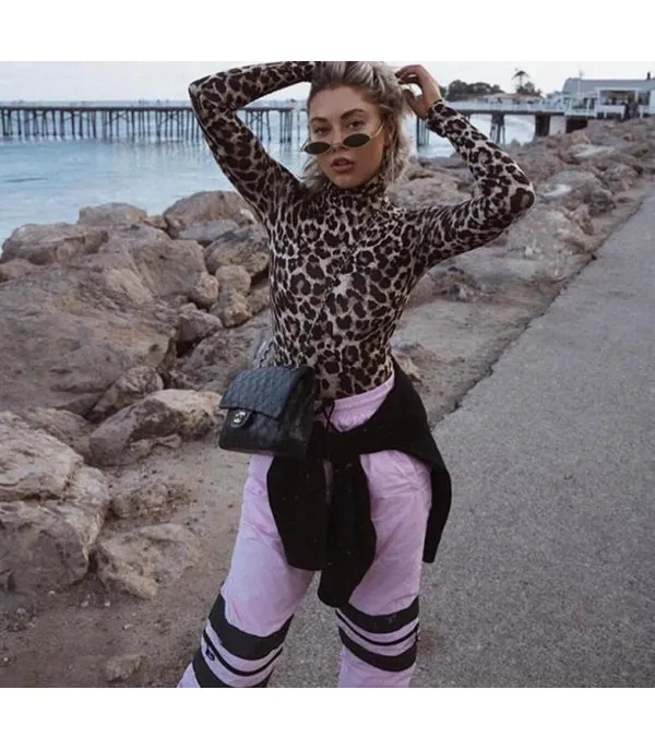 Body leopard