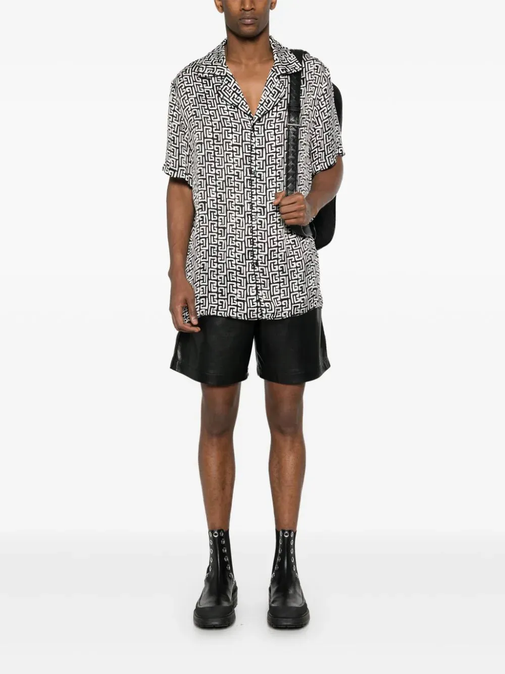 Camicia con monogramma