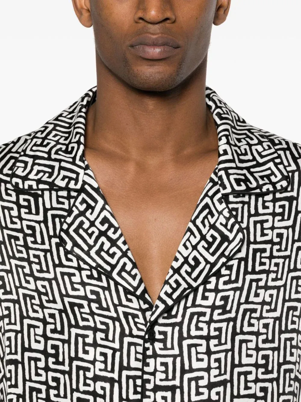 Camicia con monogramma