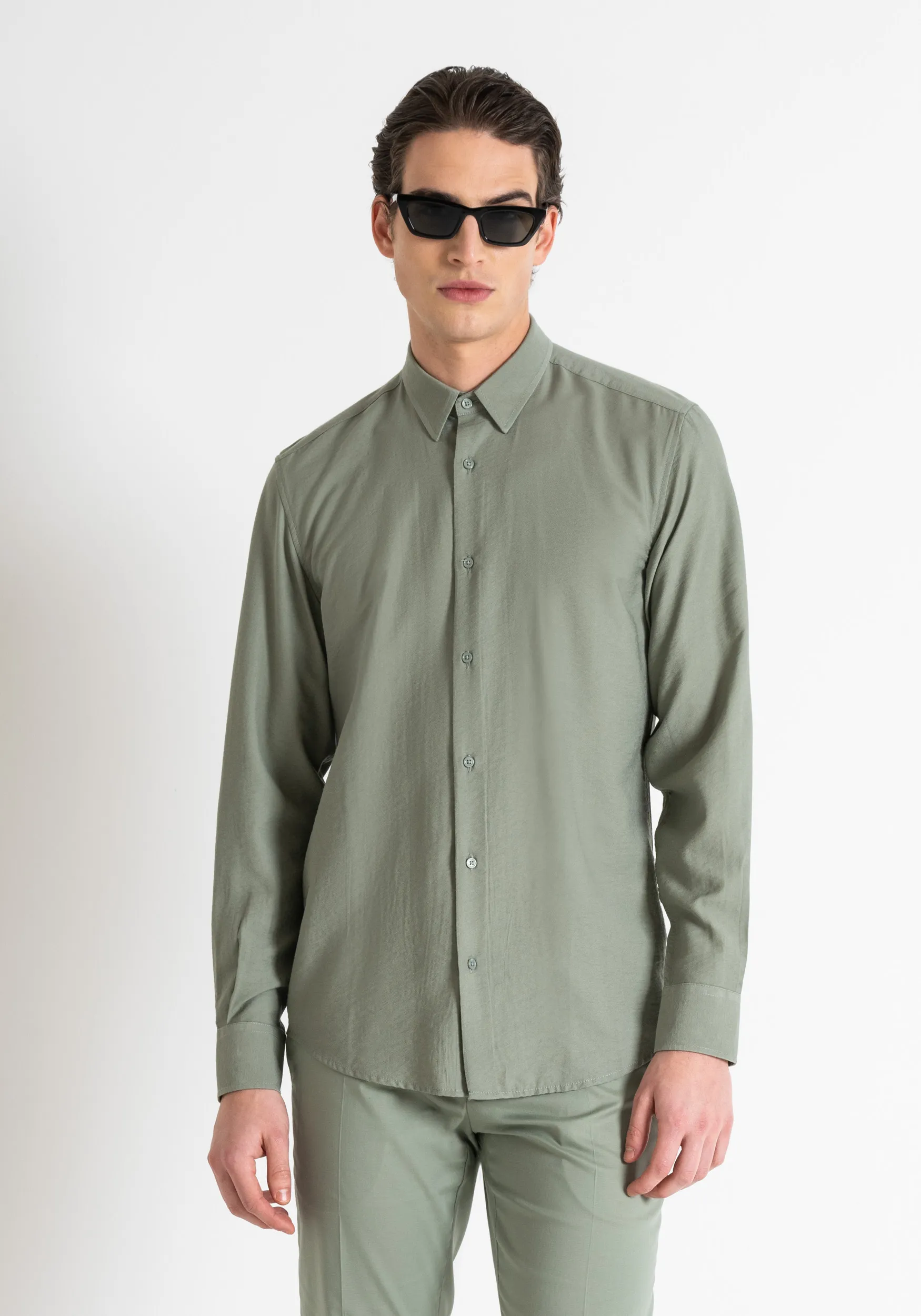 CAMICIA NAPOLI REGULAR FIT IN TESSUTO MISTO VISCOSA MANO MORBIDA