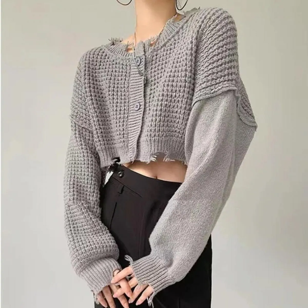 Cappotto cardigan maglione lavorato a maglia 2023 Autunno Nuovo design Senso Top corto a maniche lunghe piccolo