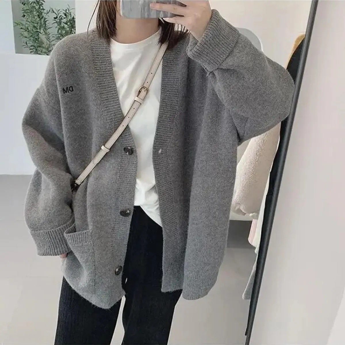 Cappotto maglione vintage da donna 2023 Autunno New Wear Cardigan lavorato a maglia allentato medio lungo autunno inverno