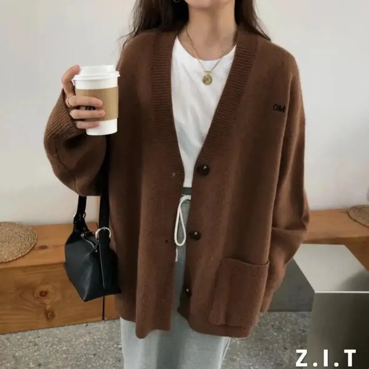 Cappotto maglione vintage da donna 2023 Autunno New Wear Cardigan lavorato a maglia allentato medio lungo autunno inverno