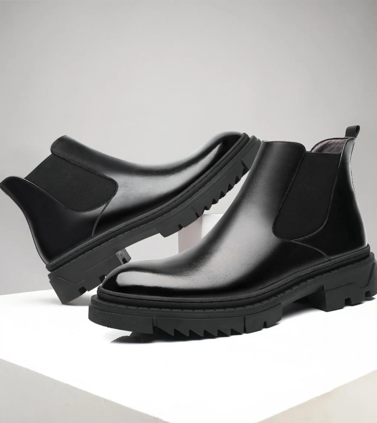 Chelsea Boot Mens Stivali da uomo Scarpe Stivali da moto da uomo con suola spessa Uomo britannico
