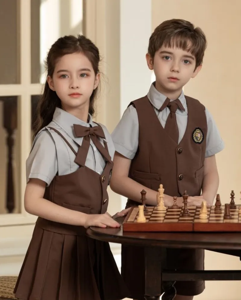 Gilet kaki per bambini Uniforme con risvolto a tre pezzi a maniche corte