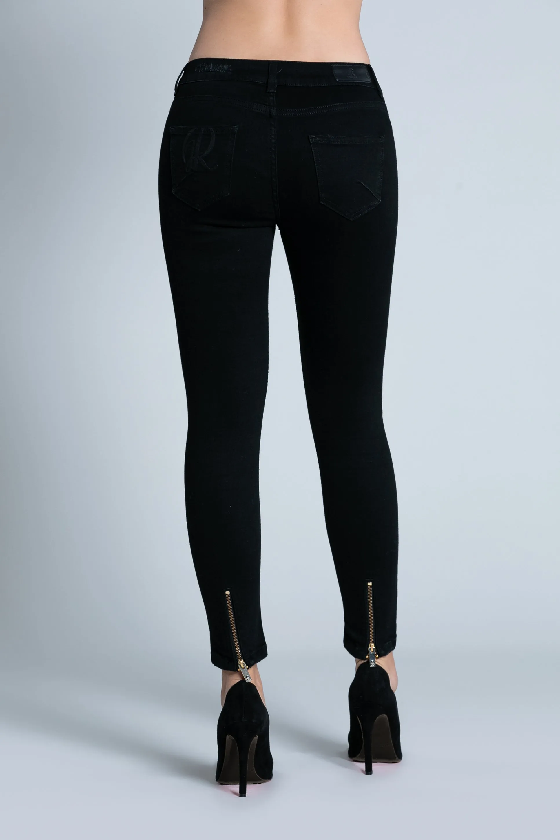 Jeans MARILYN_B 5 ts con ricamo logo più zip f.do più abrasioni cint.  black denim