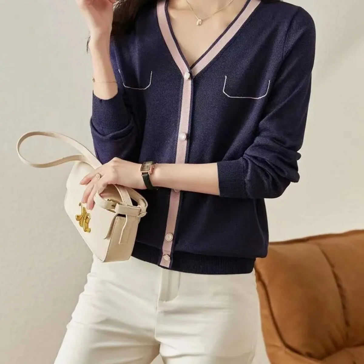 Maglieria da donna manica lunga autunno 2023 nuovo maglione primavera autunno top ampio con scollo a V