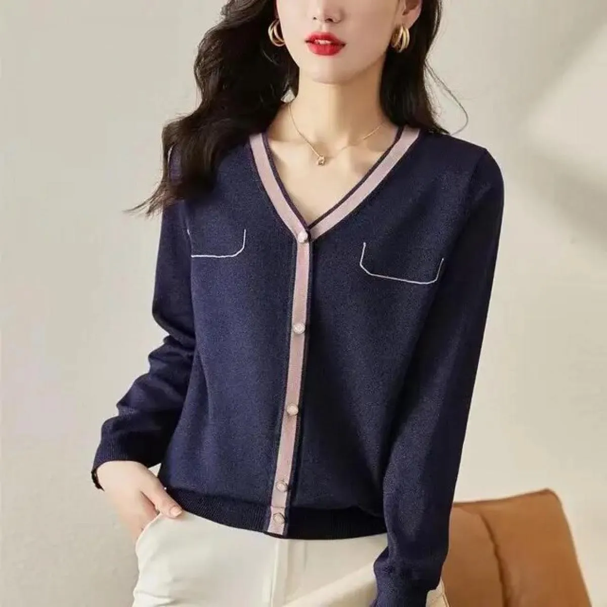 Maglieria da donna manica lunga autunno 2023 nuovo maglione primavera autunno top ampio con scollo a V