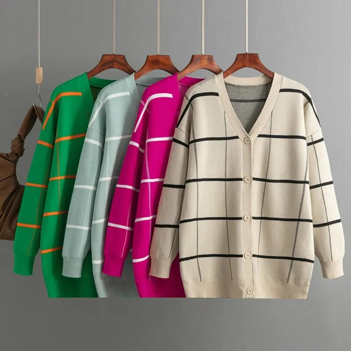 Maglioni per donna 2023 autunno inverno nuovo maglione lavorato a maglia cardigan cappotto scozzese donna cardigan semplici larg