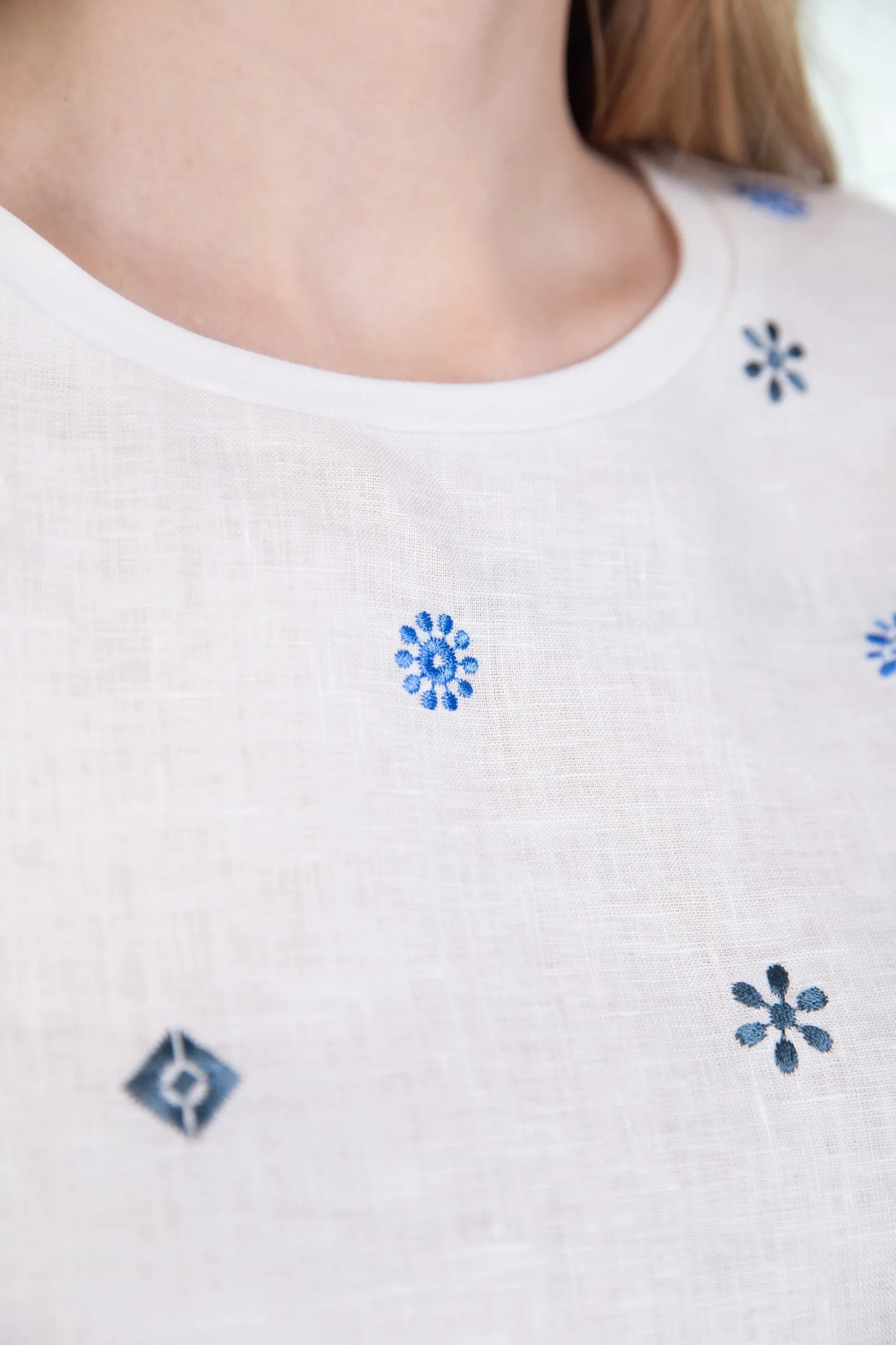 MAX MARA WEEKEND T-shirt in tela di lino MAGNO