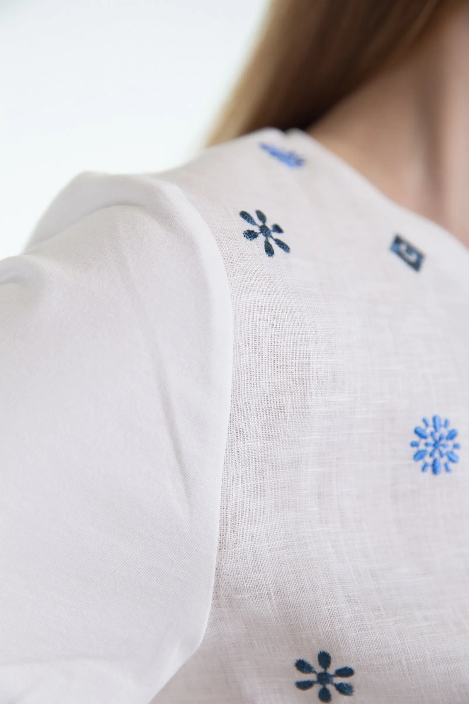 MAX MARA WEEKEND T-shirt in tela di lino MAGNO