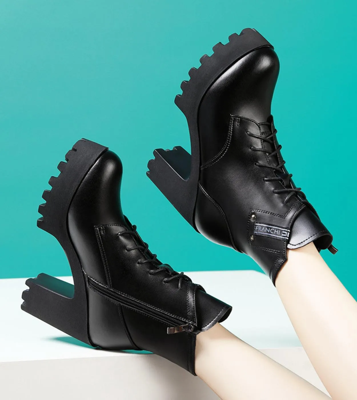 Moda tacchi alti spessi Stivali sportivi Scarpe da donna Stivaletti da donna Stivali neri elastici invernali Stivali comodi Zapa
