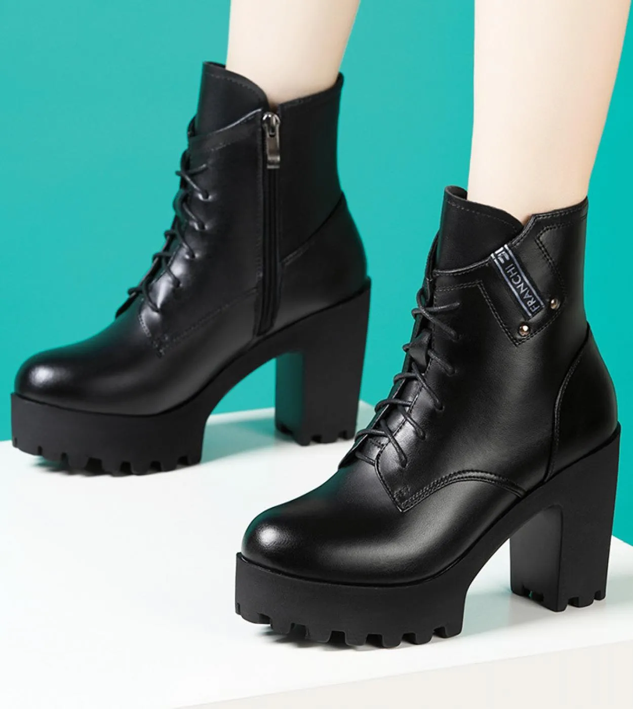 Moda tacchi alti spessi Stivali sportivi Scarpe da donna Stivaletti da donna Stivali neri elastici invernali Stivali comodi Zapa