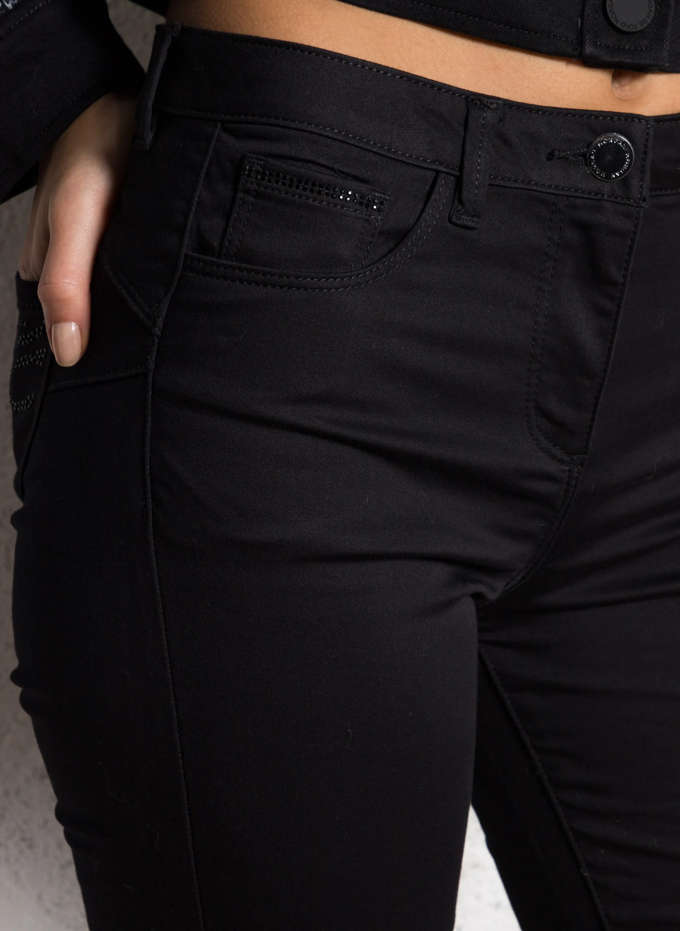 MORGAN   PZERI - Jeans skinny con dettagli in strass | Nero