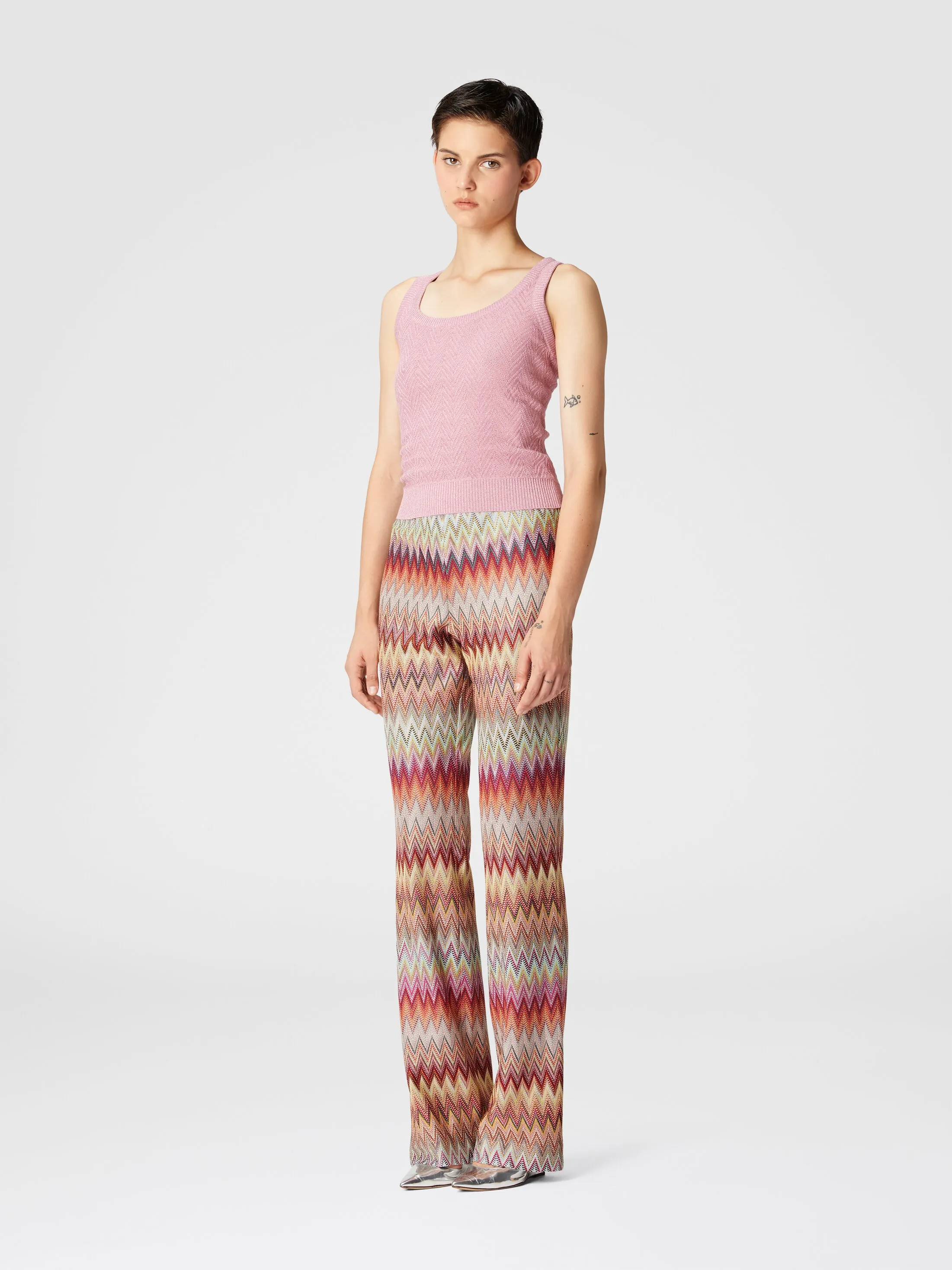Pantalone svasato in pizzo di maglia zig zag