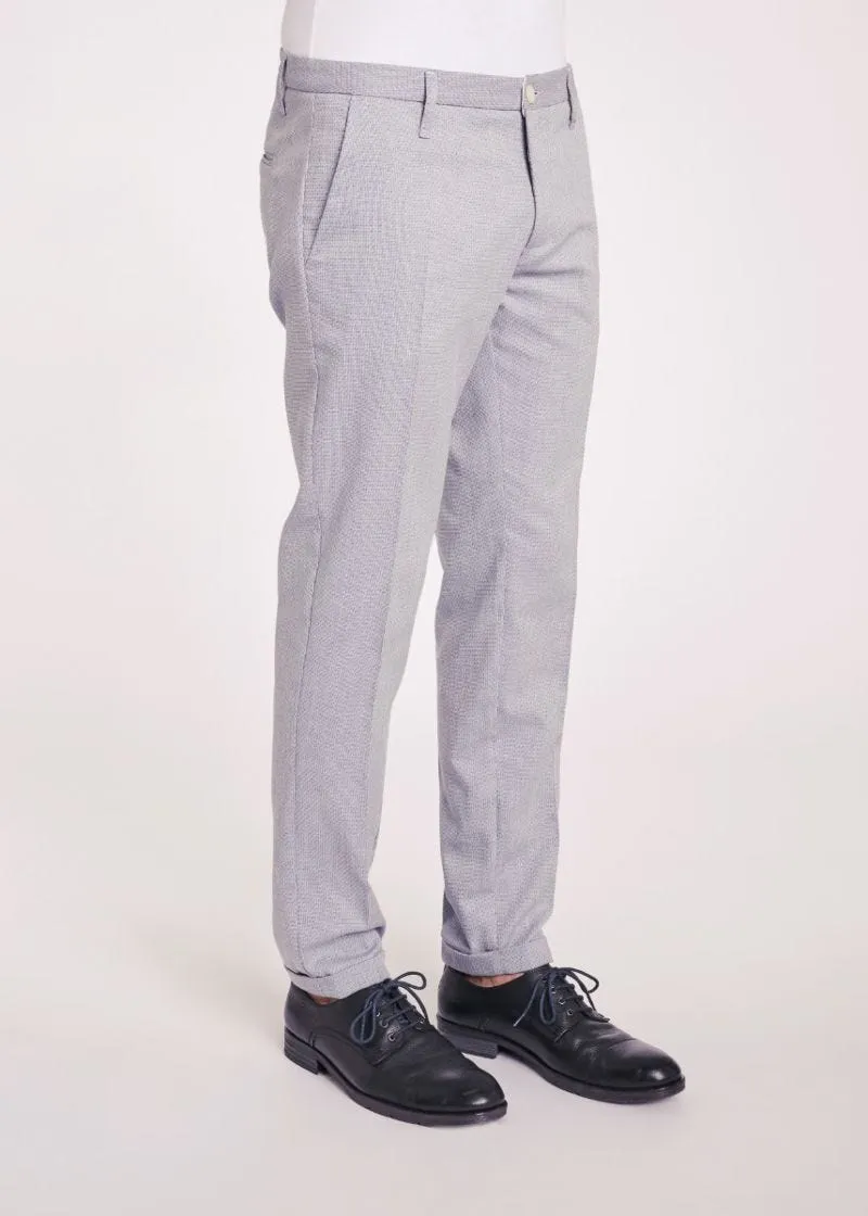 Pantaloni classici
