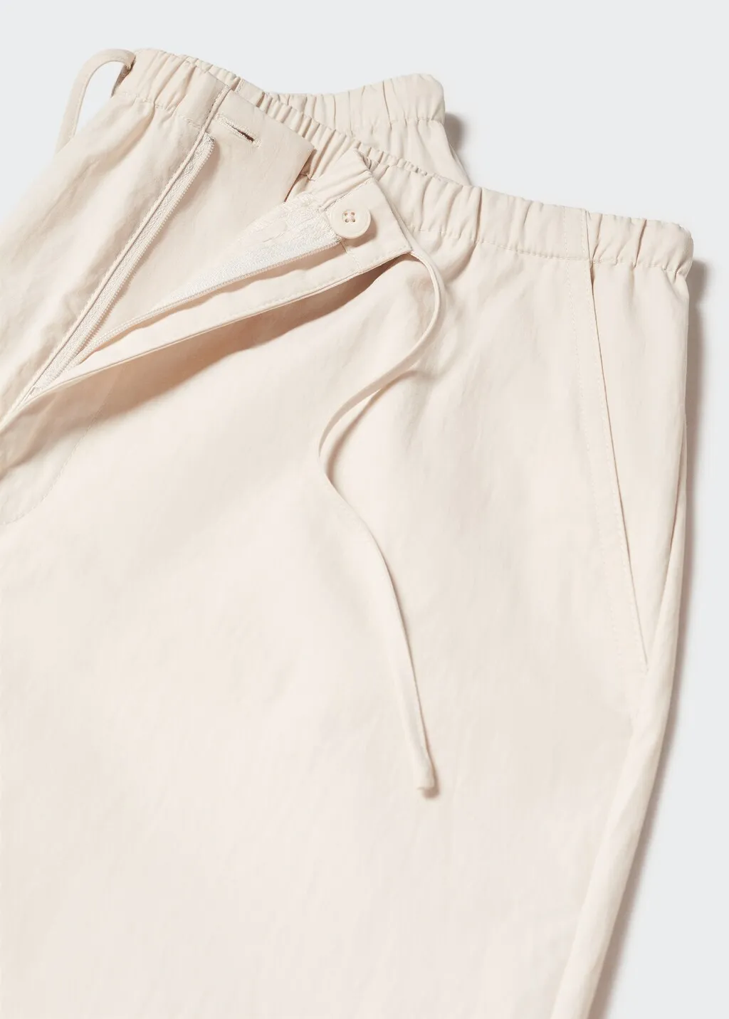 Pantaloni parachute