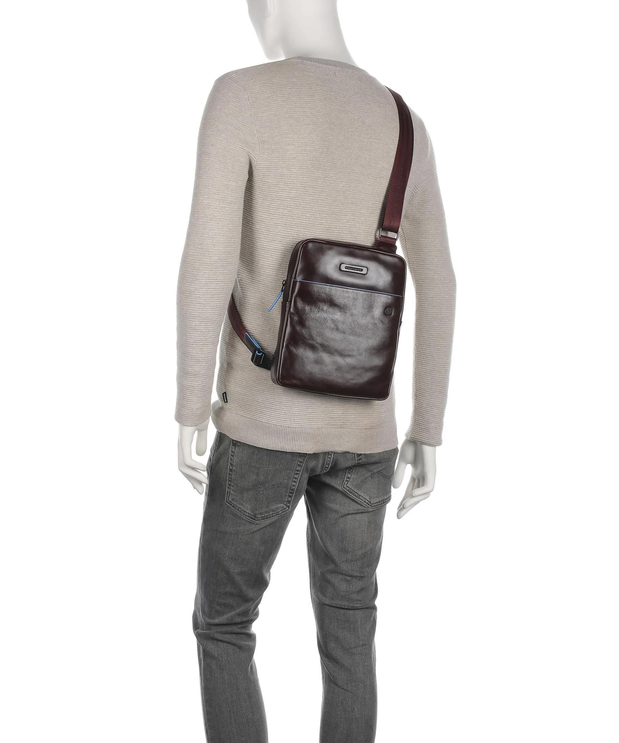  Piquadro Blue Square Revamp Borsa a tracolla pelle di vacchetta finemente grana mogano  