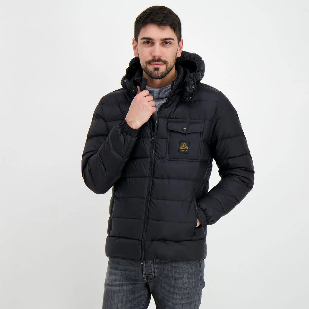      REFRIGIWEAR PIUMINO CON CAPPUCCIO OWENTON  