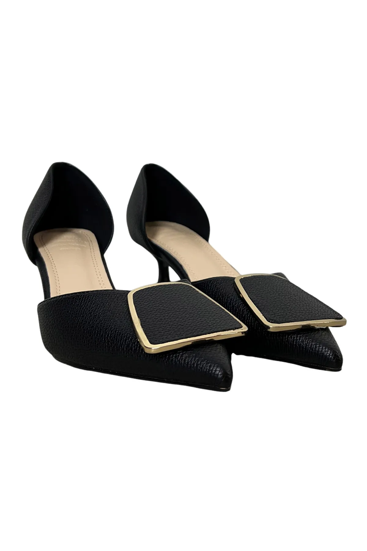 Scarpa donna decollete in pelle vegana effetto nappa con fibbia rivestita in punta e taccobasso