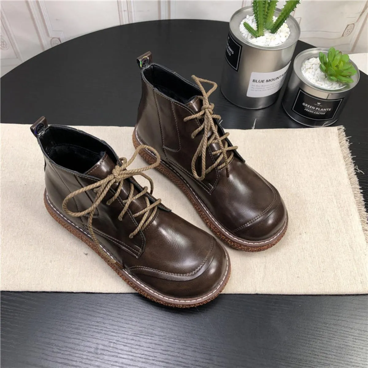Scarpe da bambola con testa grande retrò originali suola spessa stringate stivali corti casual stivali da donna stivaletti lette