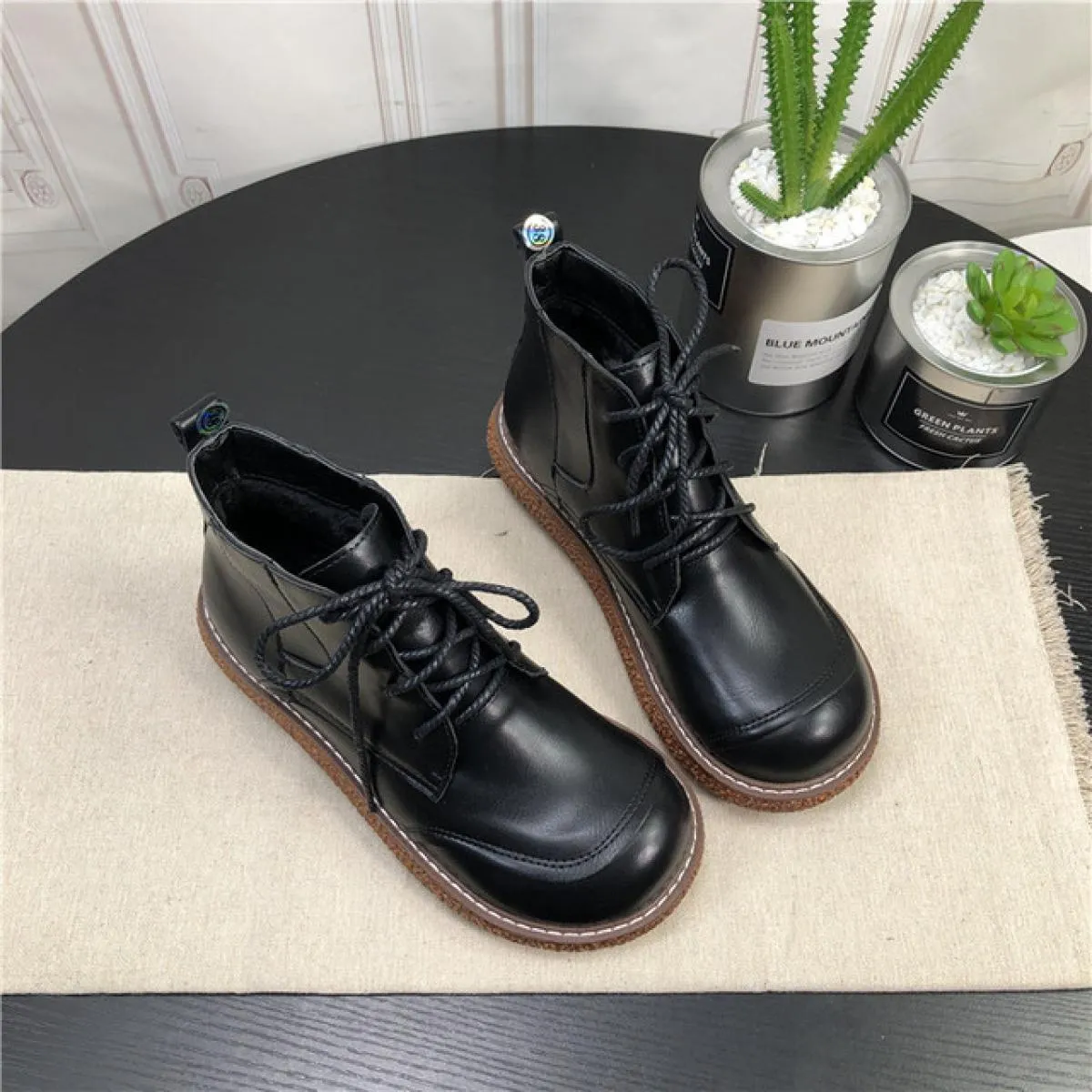 Scarpe da bambola con testa grande retrò originali suola spessa stringate stivali corti casual stivali da donna stivaletti lette