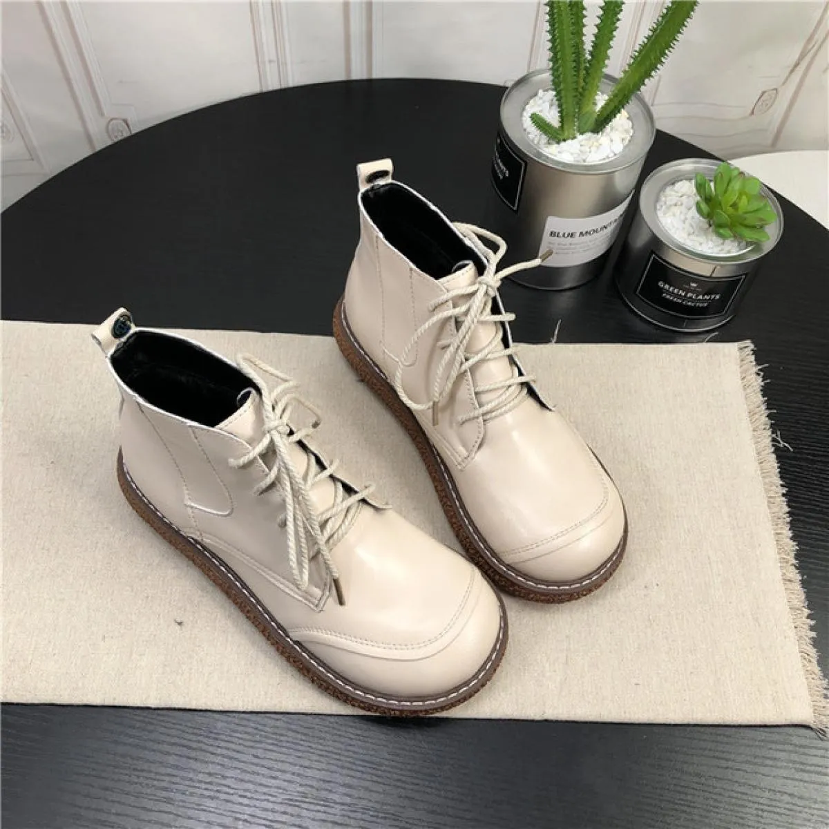 Scarpe da bambola con testa grande retrò originali suola spessa stringate stivali corti casual stivali da donna stivaletti lette