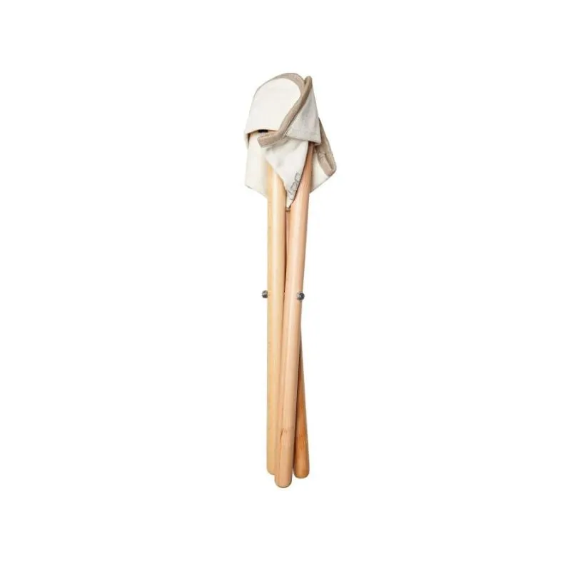 Sgabello NORDISK Rebild Treppiede in legno (Sandshell)
