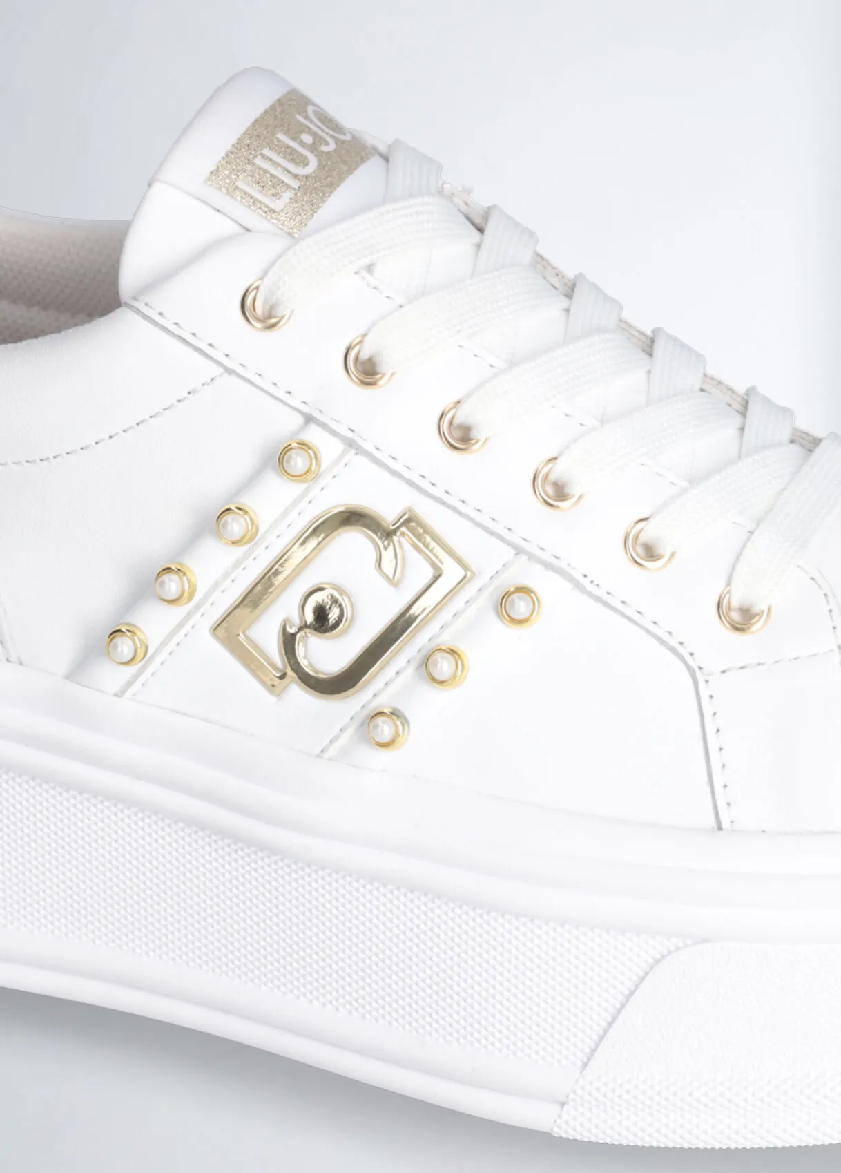Sneakers platform con perle