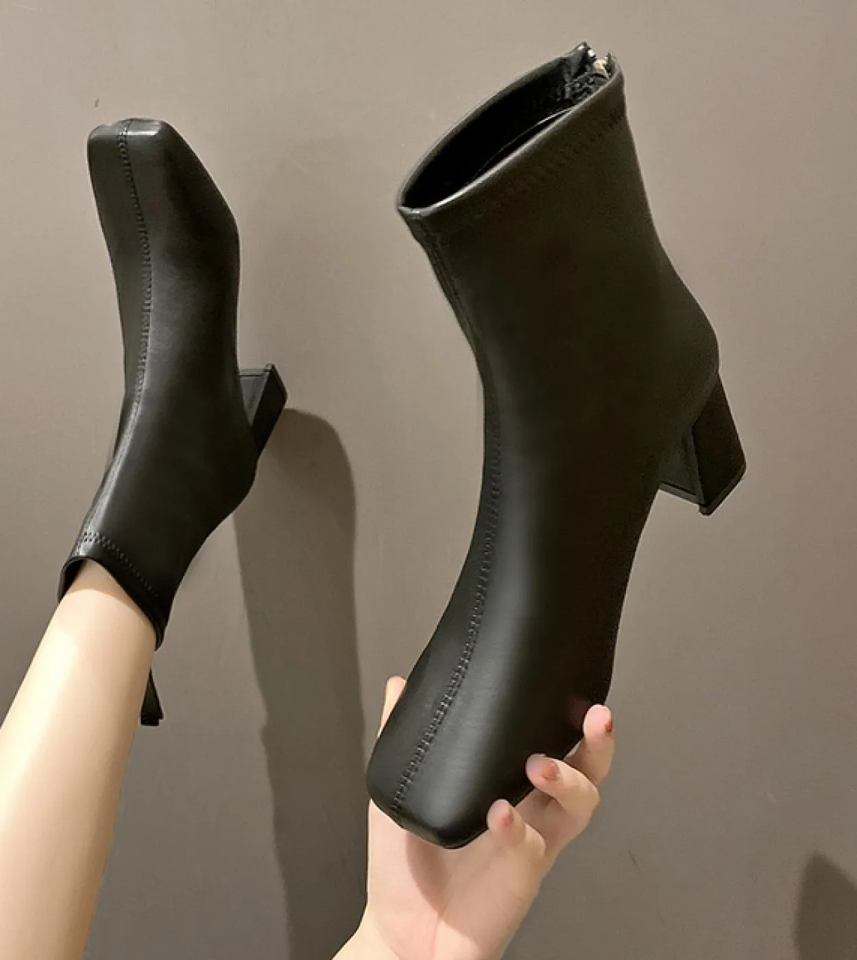 Stivaletti con tacco quadrato Stivali moda donna Versione 6cm Tacchi Cerniera in pelle Calzature da donna Scarpe casual 2022