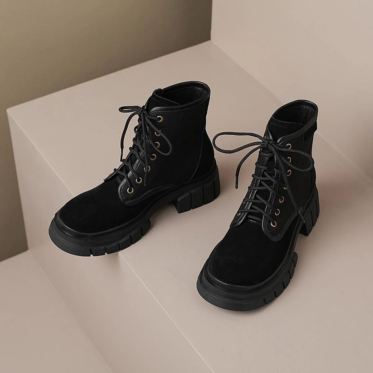 Stivaletti da donna retrò con tacco alto Autunno Inverno Vera pelle incrociata Scarpe da lavoro casual da ufficio Donna