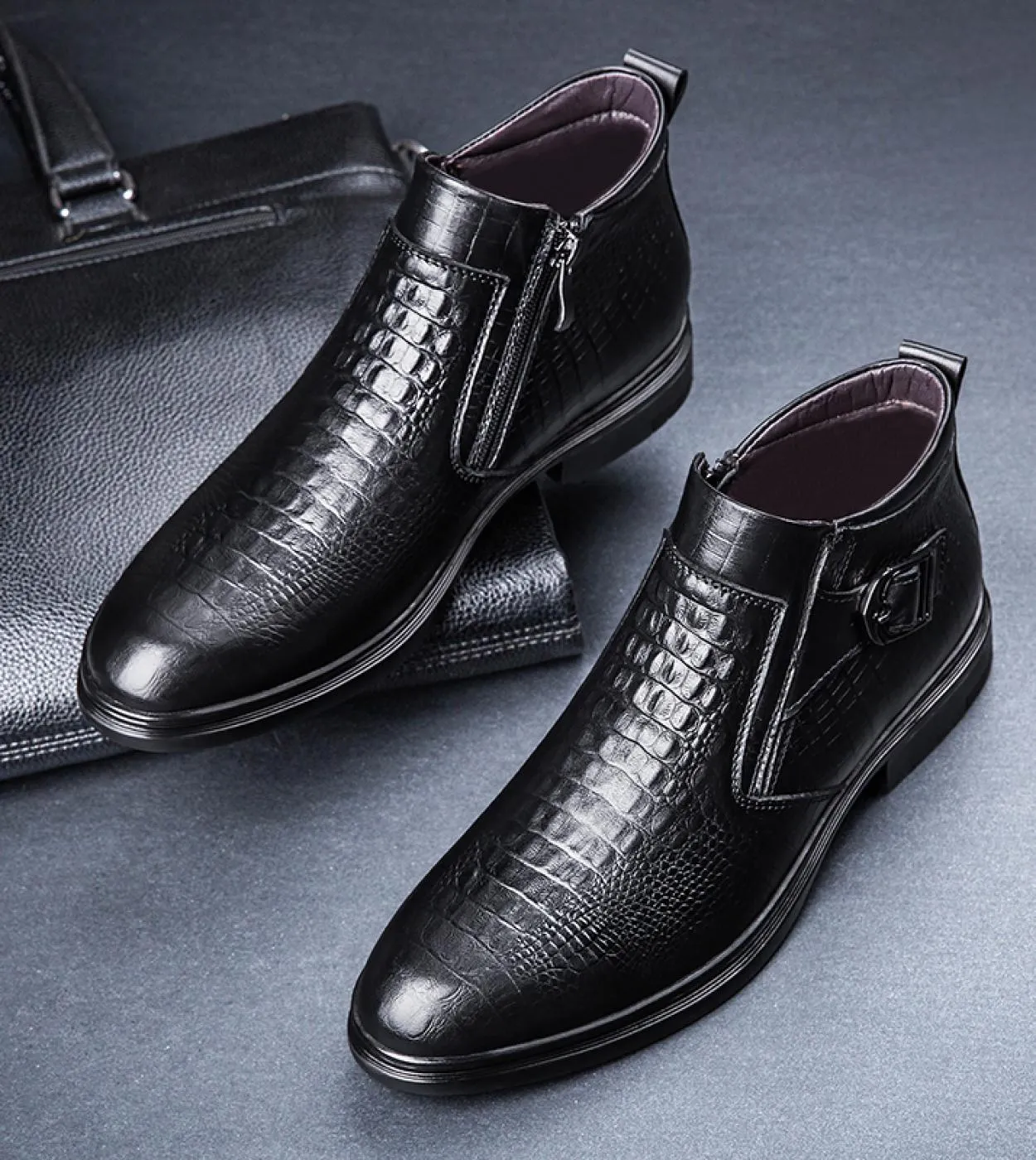 Stivaletti da uomo in pelle tinta unita moda business casual strada quotidiano versatile modello coccodrillo fibbia scarpe da uo