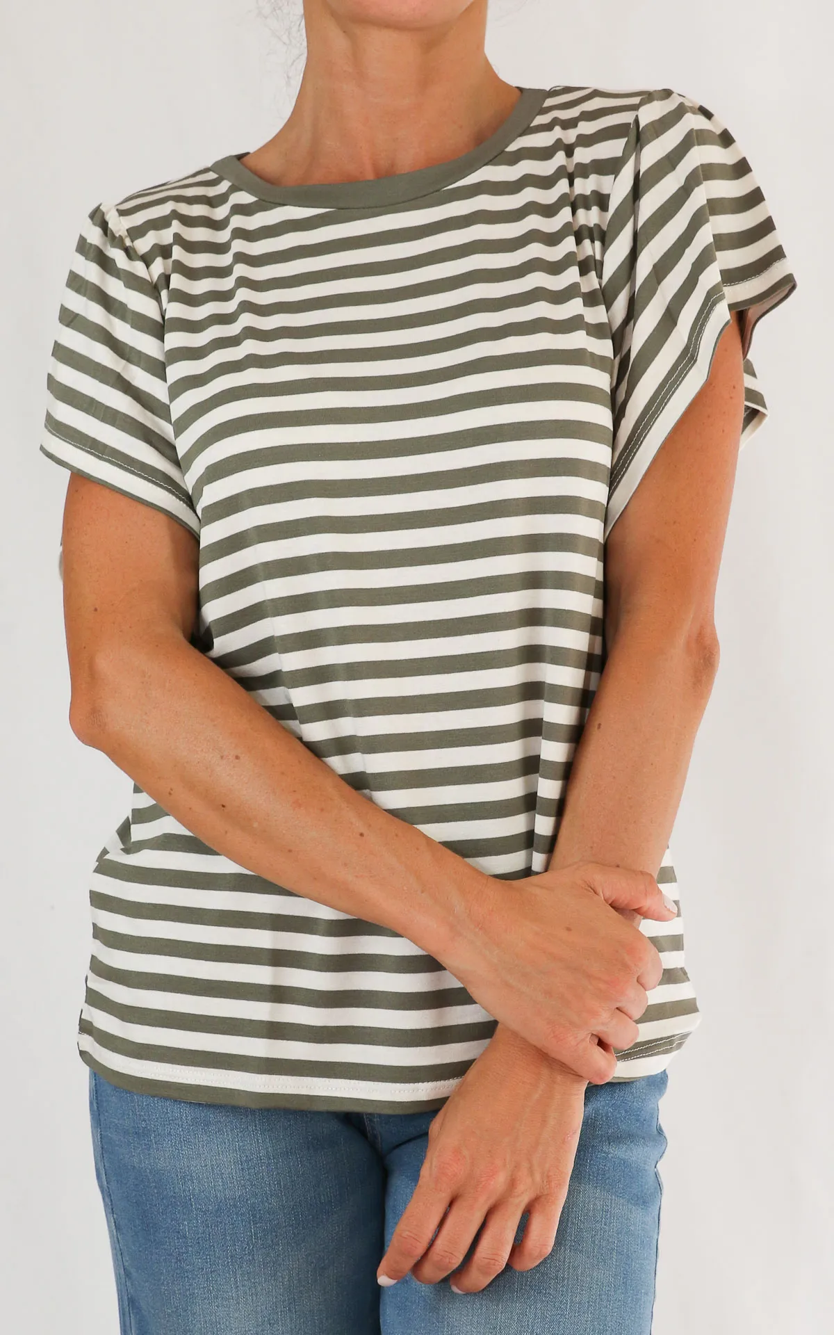 SUSYMIX – Maglia riga manica volant – VERDE MILITARE
