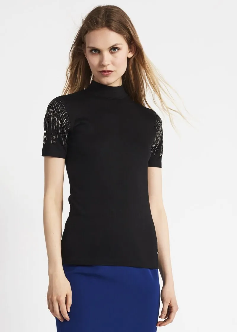 T-shirt a collo alto e strass
