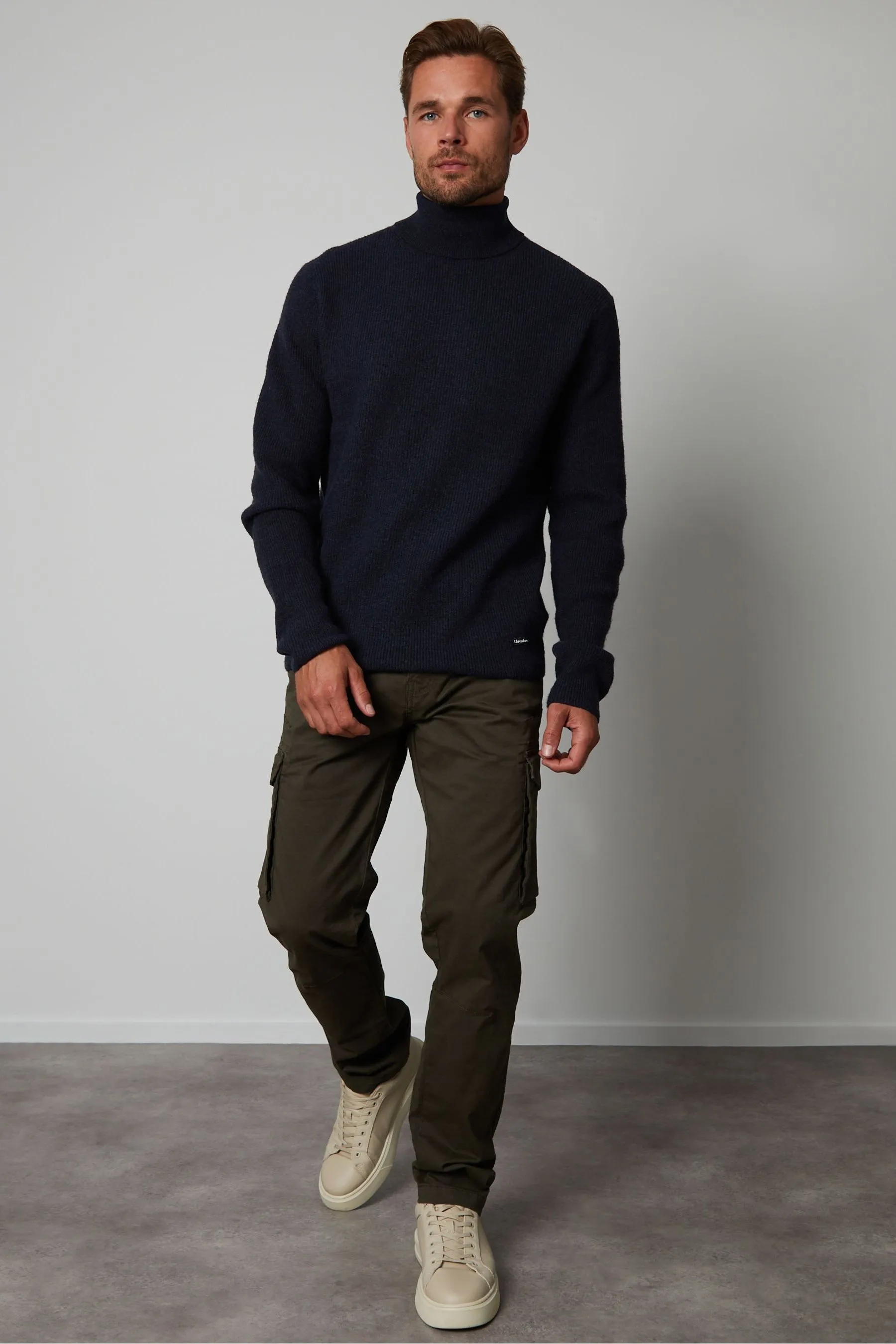 Threadbare - Maglia a coste con collo alto