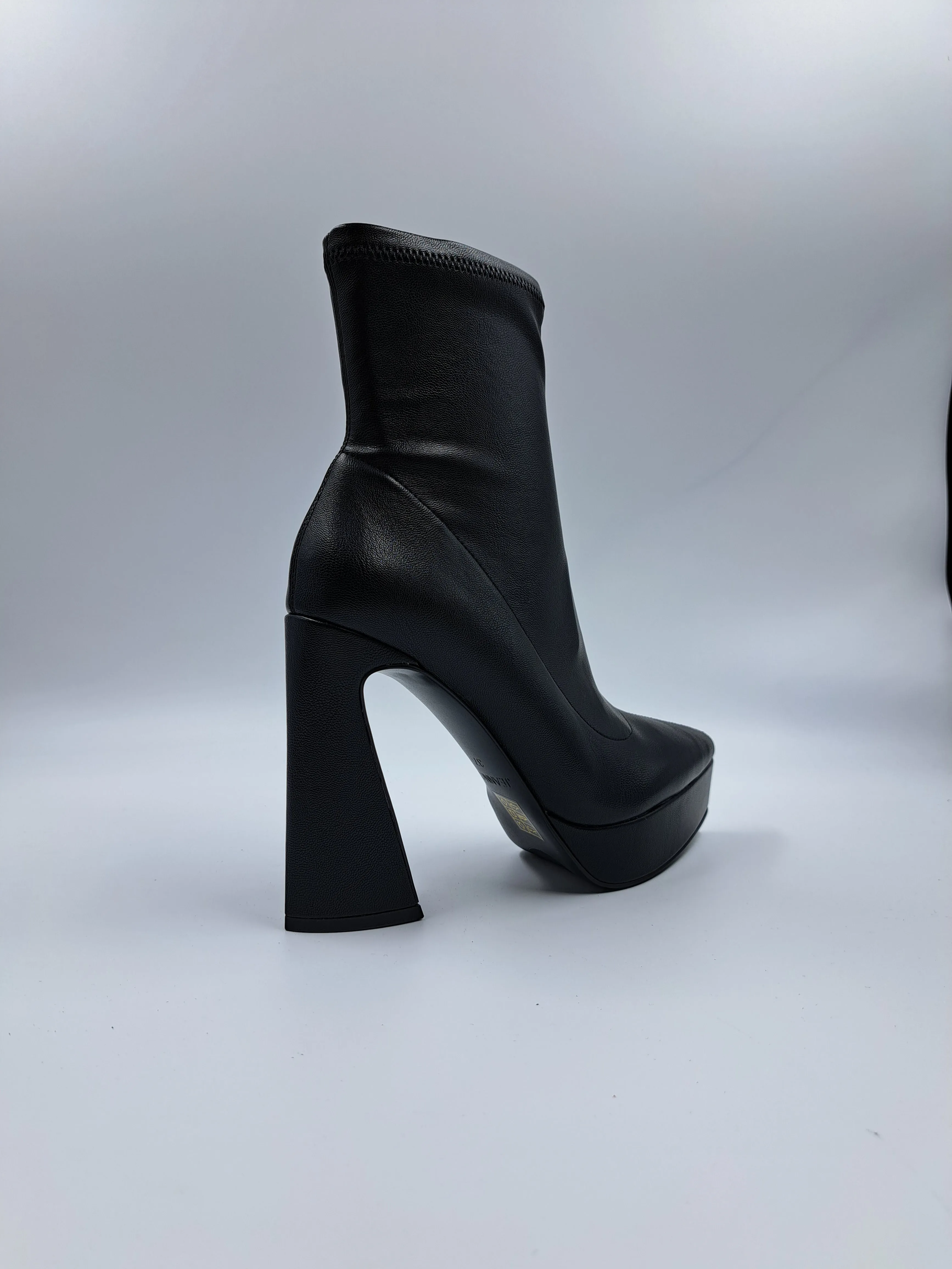 TRONCHETTI PELLE NERO PLATFORM